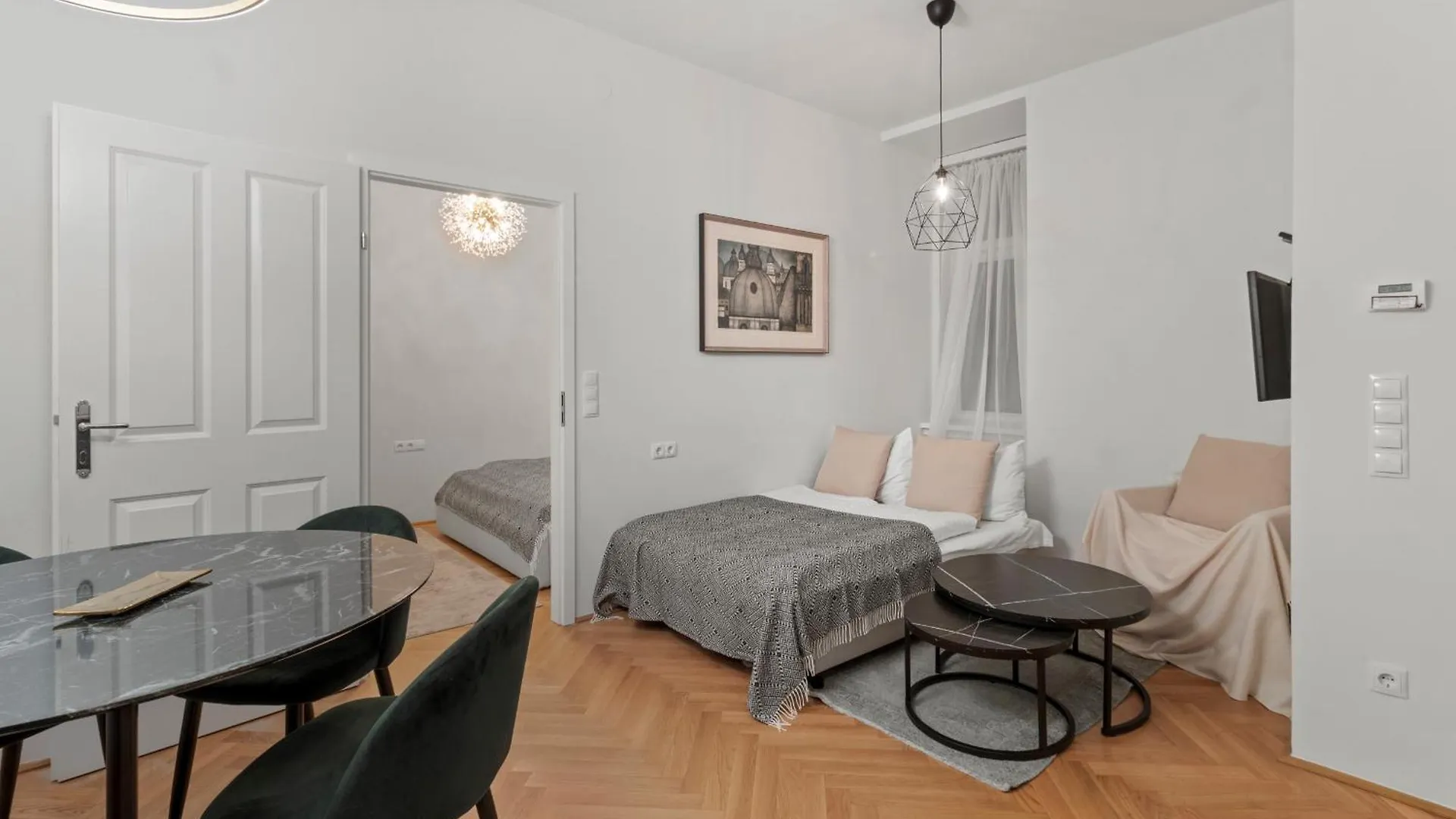 Boutique Suite Near Museum District Vienna